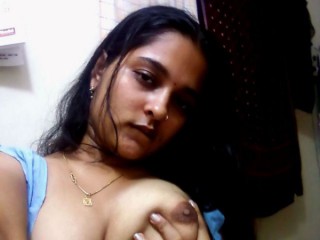 cute-indian-girl-nude-a5-600x750